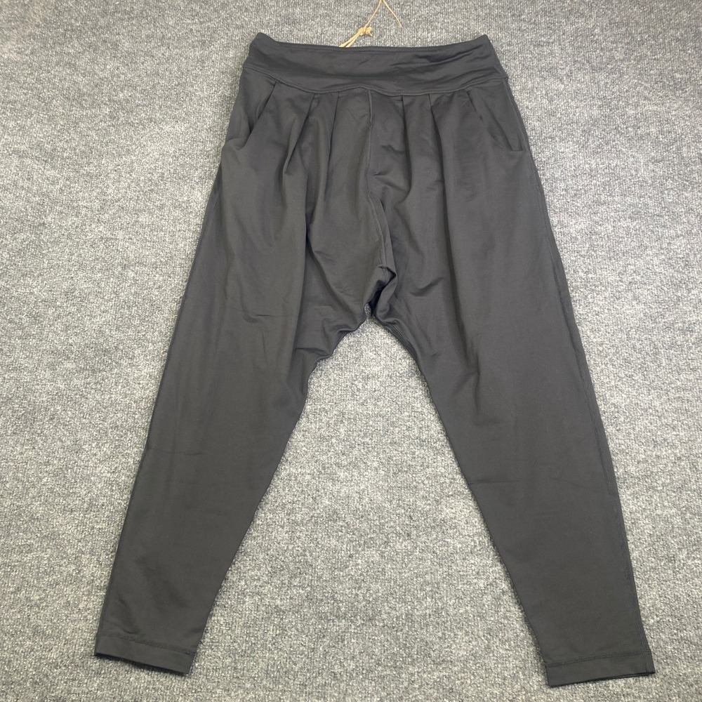 Lululemon Black Pleated Harem Pants Women Size 8 Relaxed Tapered Yoga Lounge